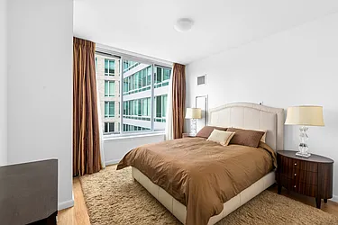 Rented by Fact Real Estate LLC