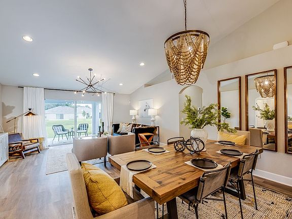 Hawthorne Dining Living room