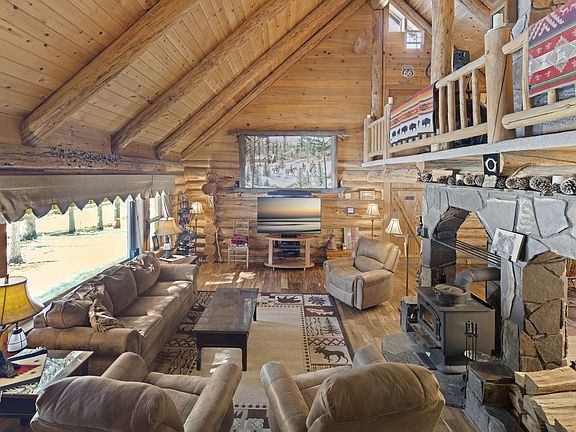 4th image of 140643 Kamloop Ln