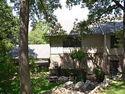 3rd image of 901 Portofino Dr