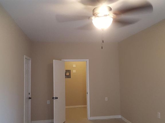 5th image of 2714 Biscayne St SW