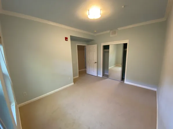 (undisclosed Address), Brisbane, CA 94005