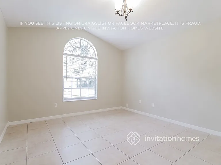 428 Lancers Dr — Photo 7