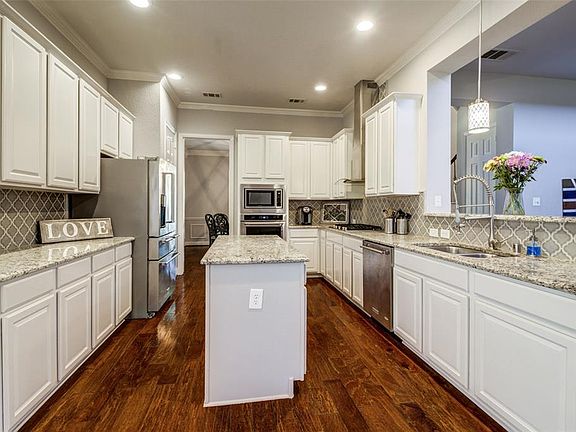 2nd image of 4143 E Crescent Way