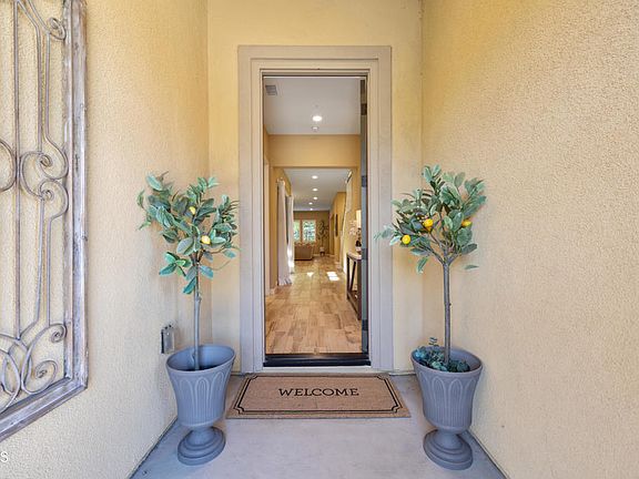 3rd image of 627 E Orange Blossom Way