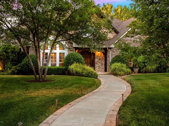 5th image of 6400 Willow Oak Pl