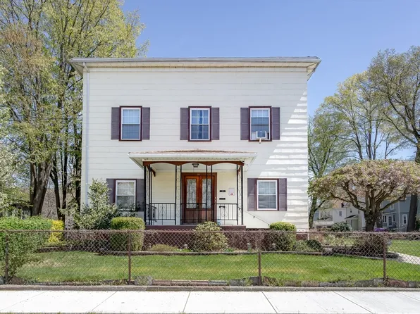 26 Day Ave, Westfield, MA 01085