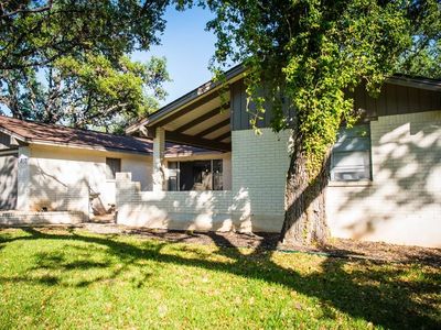 317 Manor Dr, Kerrville, TX, 78028