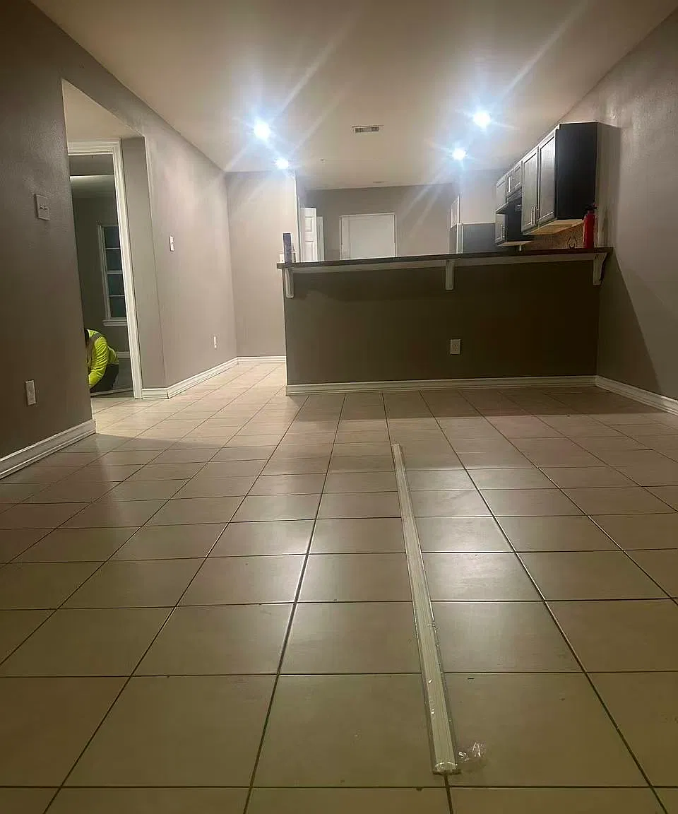 Del Rio — Photo 2