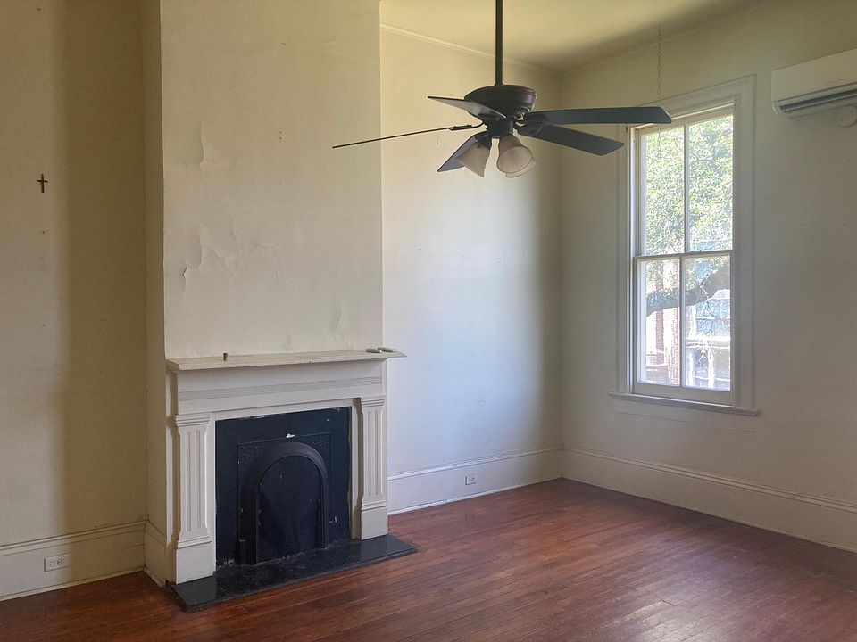 1st image of 1139 Oretha Castle Haley Blvd #4