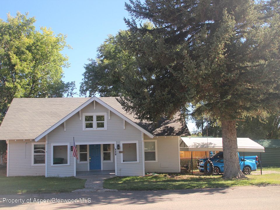 1st image of 880 Main St