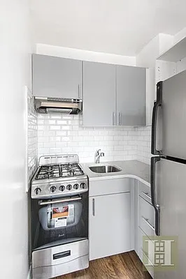 Sold by Halstead Real Estate | media 10