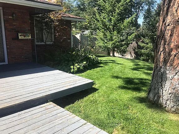 2nd image of 414 N 2nd St