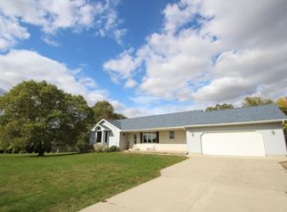 1009 Prairie View Pl, Rockford, IA 50468