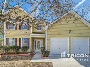 2470 Valley Creek Dr, Lithia Springs, GA 30122
