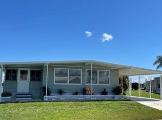 527 Montego Ln N, Ellenton, FL 34222