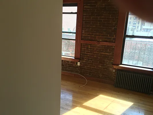 Rented by New York City Apartments | media 35