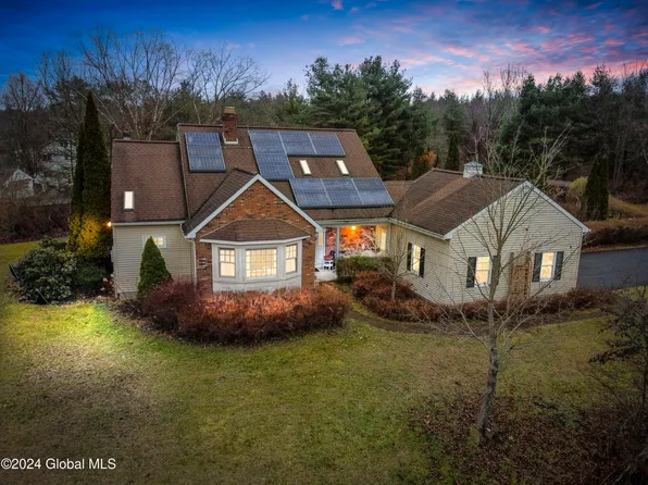 336 Shufelt Road, Nassau, NY 12123