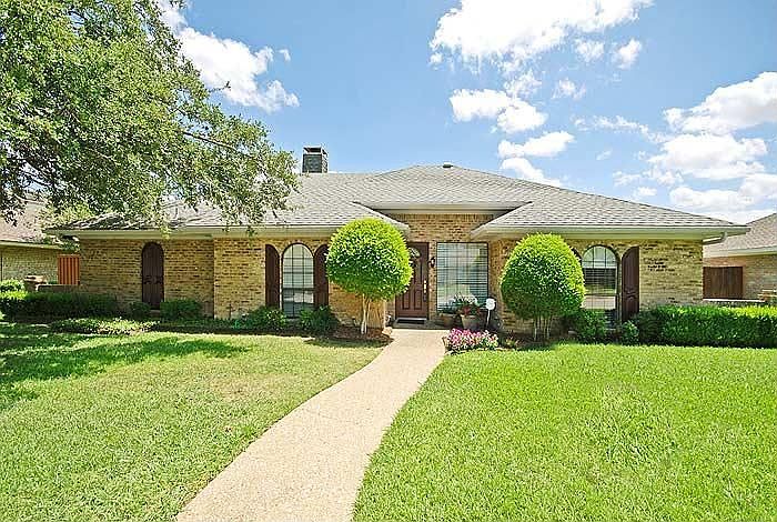 2nd image of 6216 Bluff Point Dr