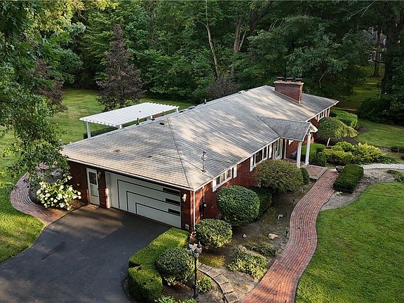 2nd image of 2657 Miller Graber Rd