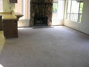 4th image of 3915 Riviera Dr Unit B