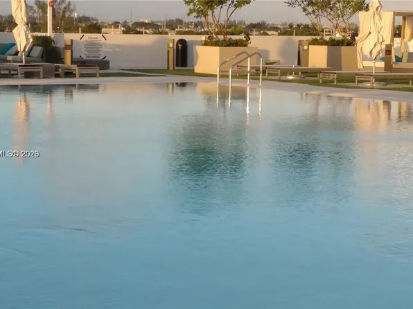 5300 Paseo Dr #1603, Doral, FL 33166