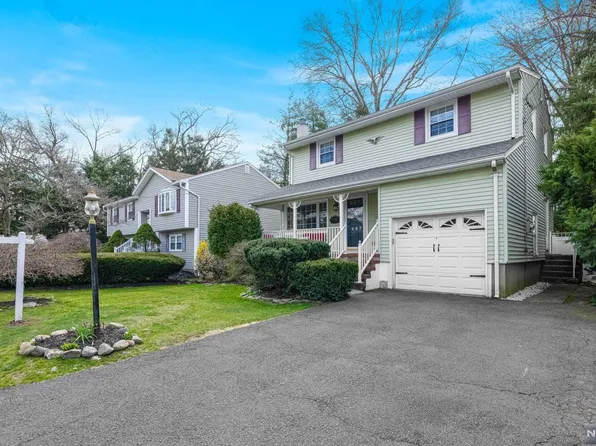 467 Pershing Ave, Washington Township, NJ 07676