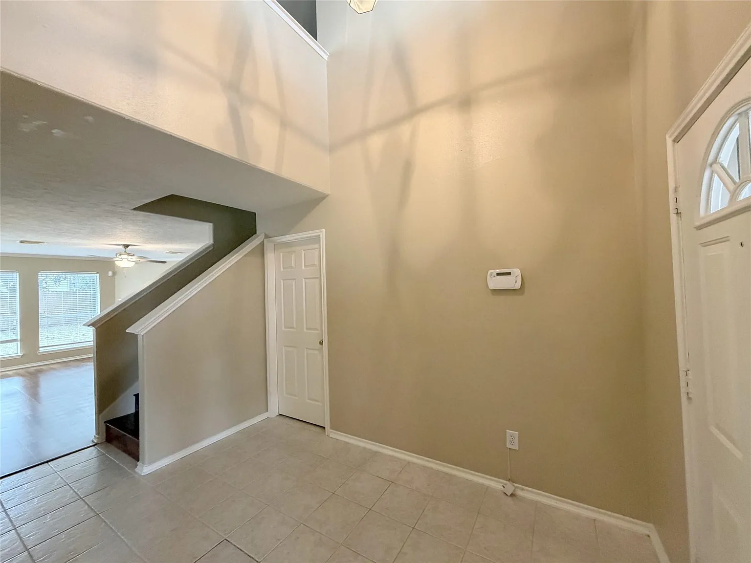 4 bed, 2.5 bath, 2163 sqft, $2,150 — Photo 3