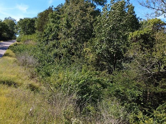 32nd image of L16-L18 Hillside Dr