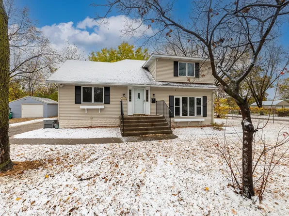 5418 Bryant Ave N, Brooklyn Center, MN 55430