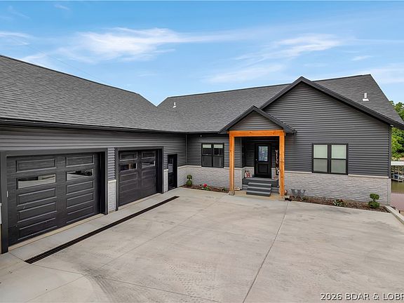 2nd image of 405 Waterside Dr