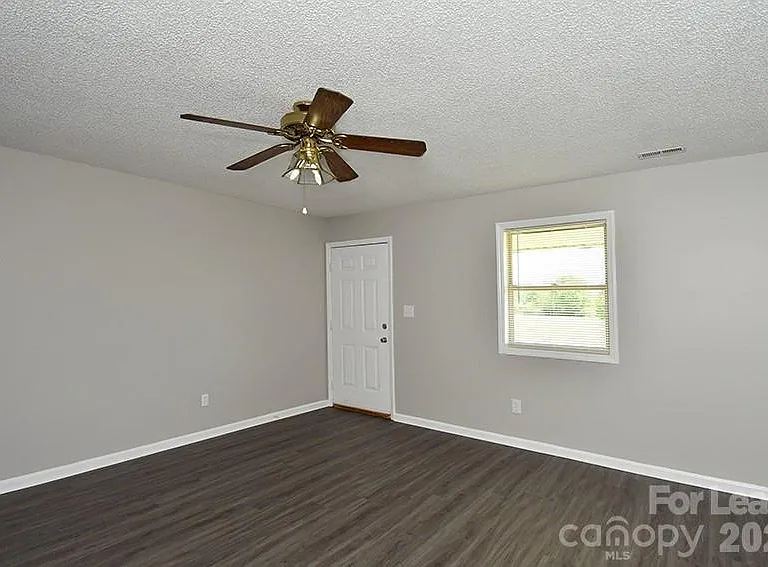 152 Glen Gar Dr — Photo 5