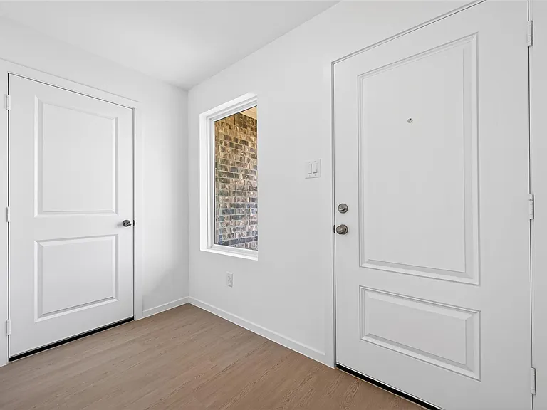 28522 Golden Hay Dr — Photo 4