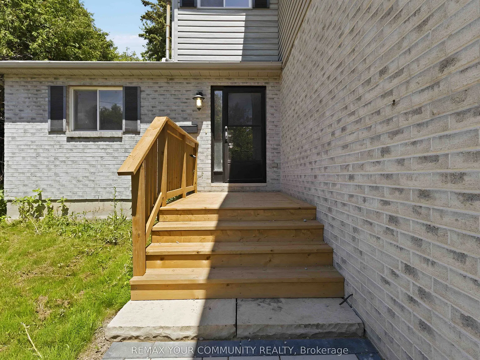 4 bed, $2,900 — Photo 3