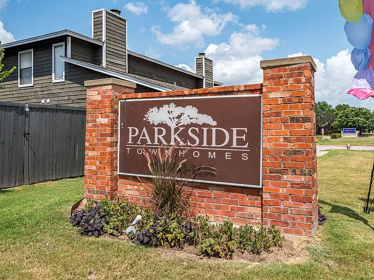1208 Park Vista Dr #2401 — Photo 8