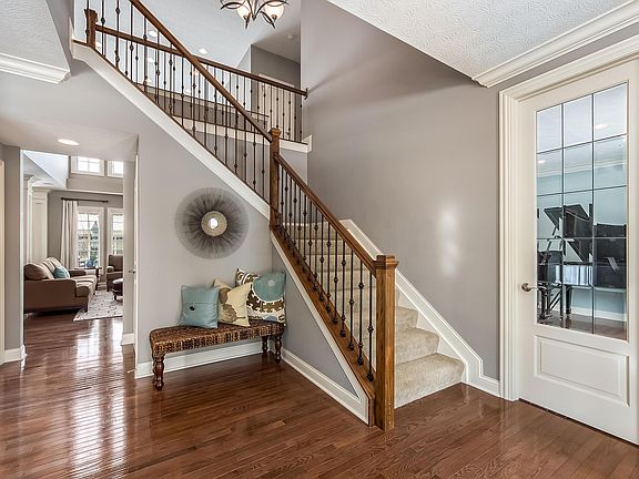 4th image of 7305 Stone Gate Dr