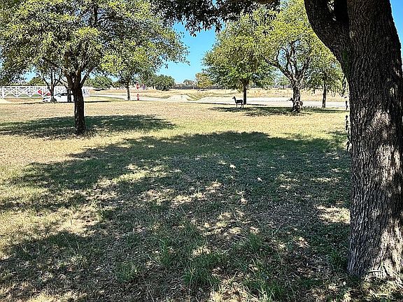 2nd image of 8464 Woodcliff Blvd