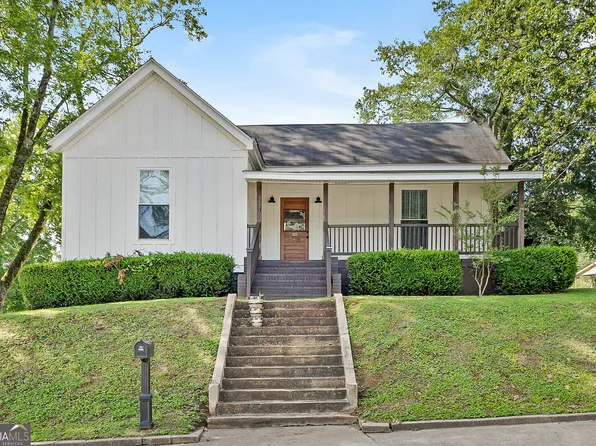 123 Griffin St, Grantville, GA 30220