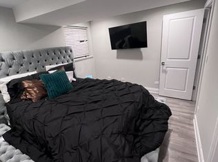 640 E 49th St #G, Chicago, IL 60615