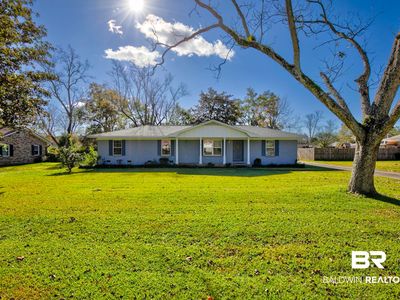 606 E Myrtle Ave, Foley, AL, 36535