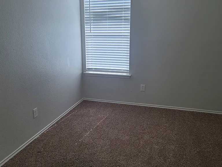 305 Lake Wichita Dr — Photo 43