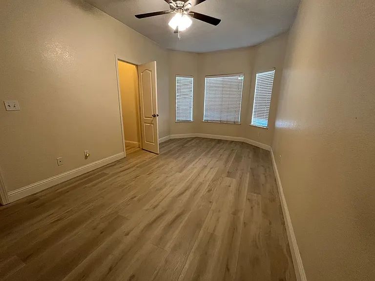 6237 W Damsen Ct — Photo 21
