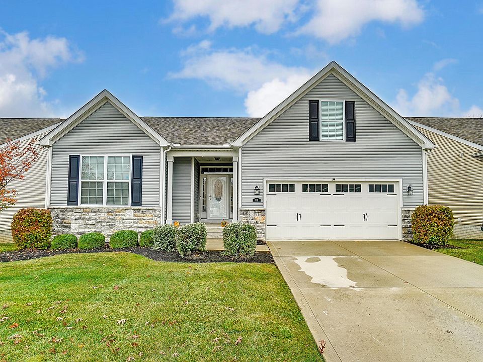 1st image of 119 Broadstone Cir W