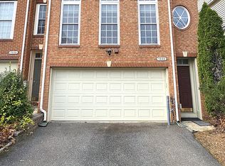 7228 Fair Oak Dr, Hanover, MD 21076