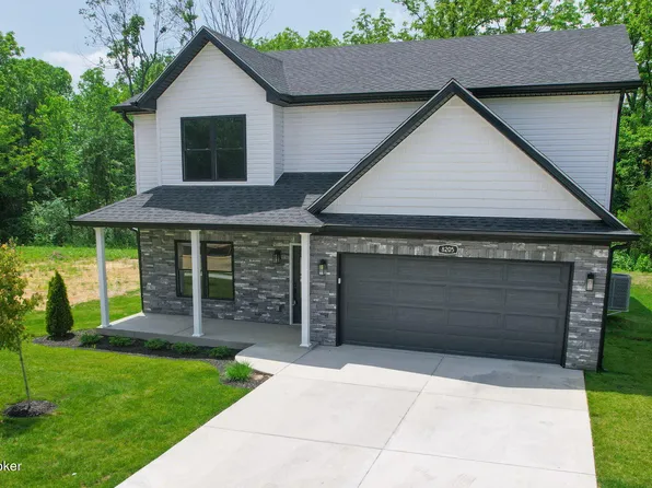 8205 Roseborough Rd, Louisville, KY 40228