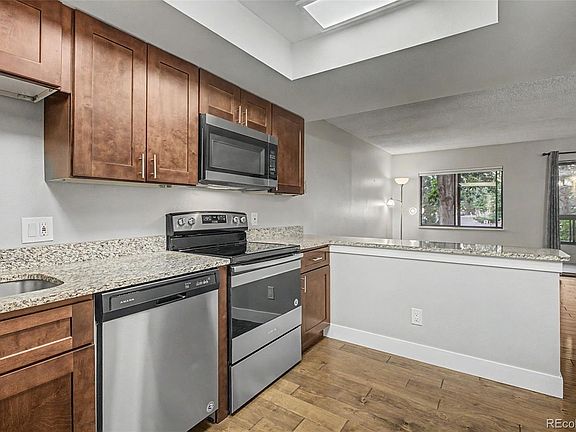 4th image of 13890 E Marina Drive Bldg 234 #110