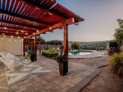5839 Parkmor Rd, Calabasas, CA, 91302