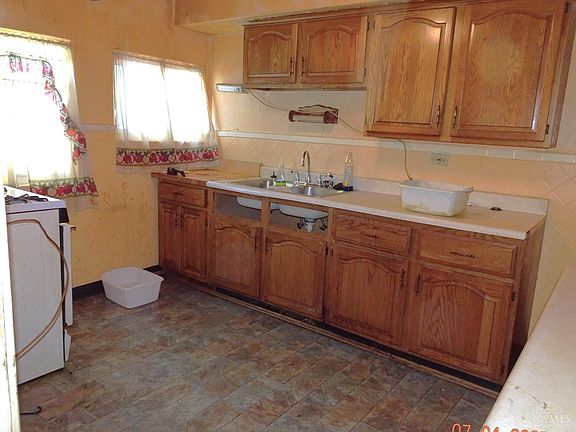 5th image of 2722 Orland Ave