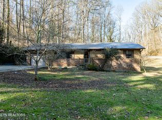 2701 Smallwood Dr, Knoxville, TN 37920