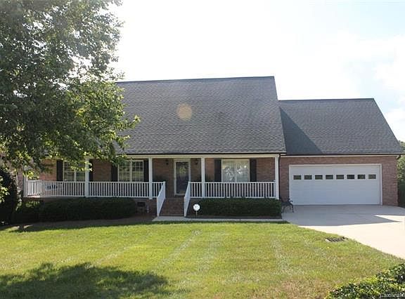 4th image of 1257 Broomsage Ln